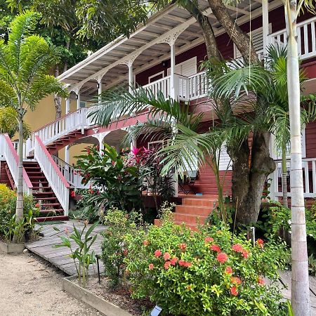 Hotel Alux House Placencia Esterno foto