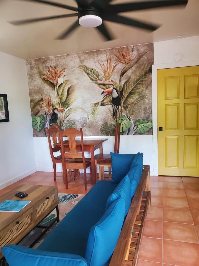 Hotel Alux House Placencia Esterno foto