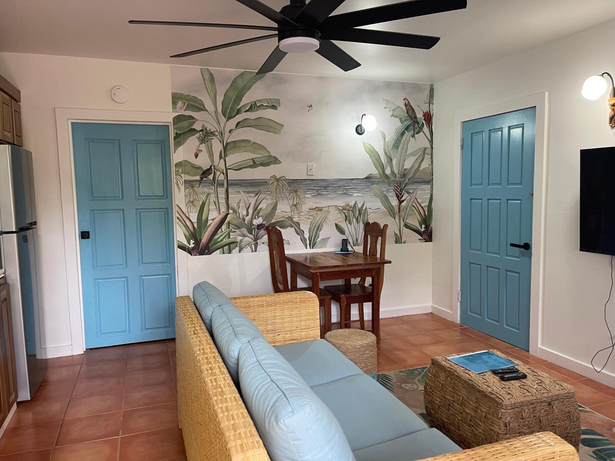 Hotel Alux House Placencia Esterno foto